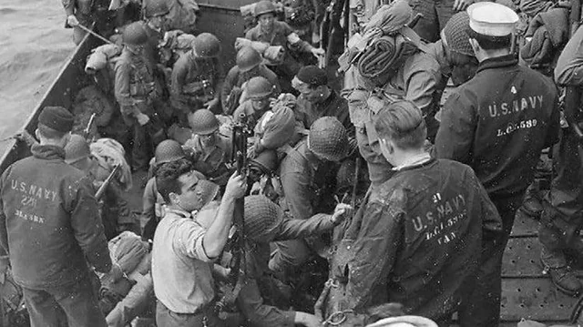 n 1 deck jacket at normandy landings 1944